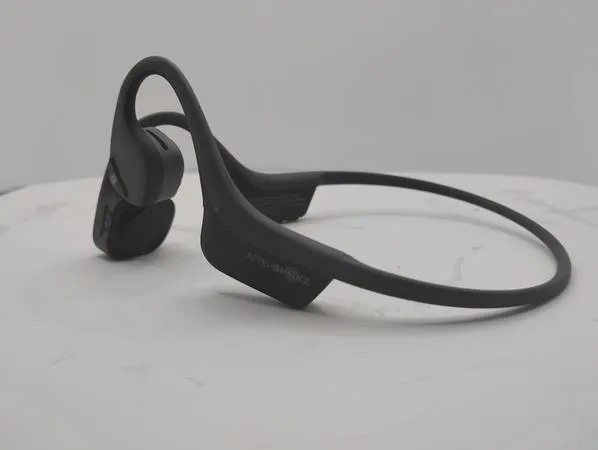 Found headphone